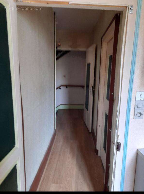 Appartement à CLUIS
