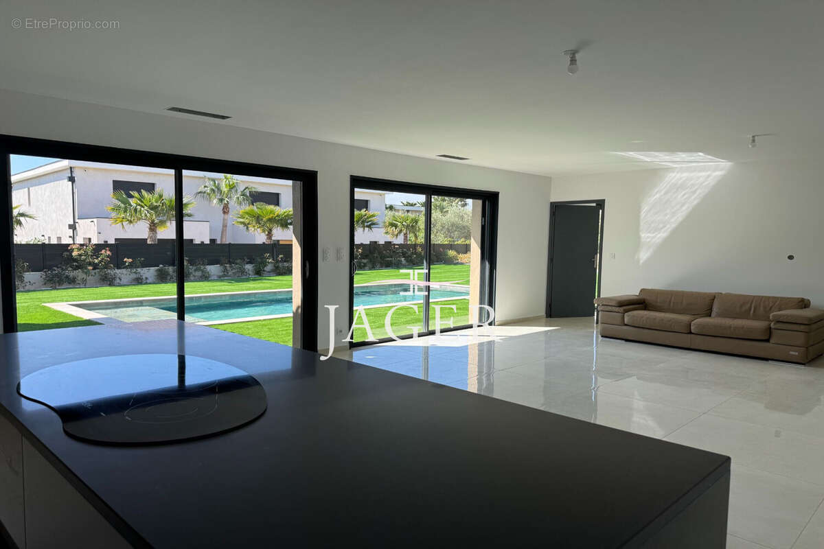 Maison à GRIMAUD
