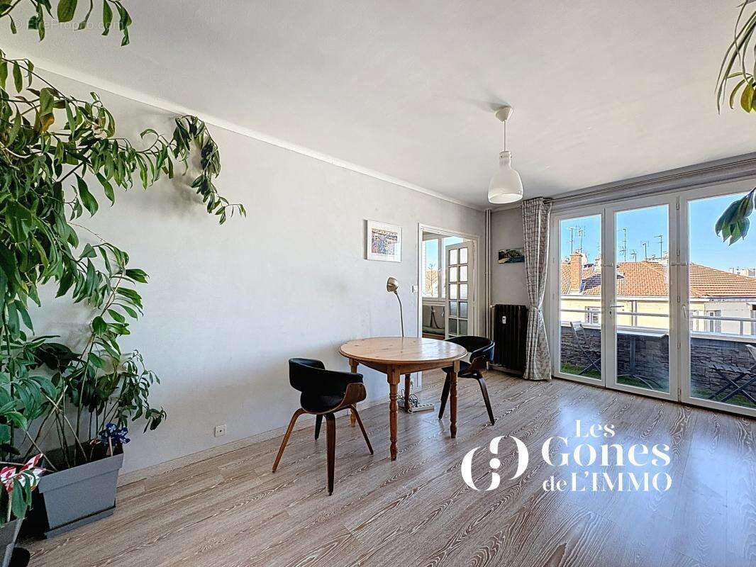 Appartement à LYON-7E