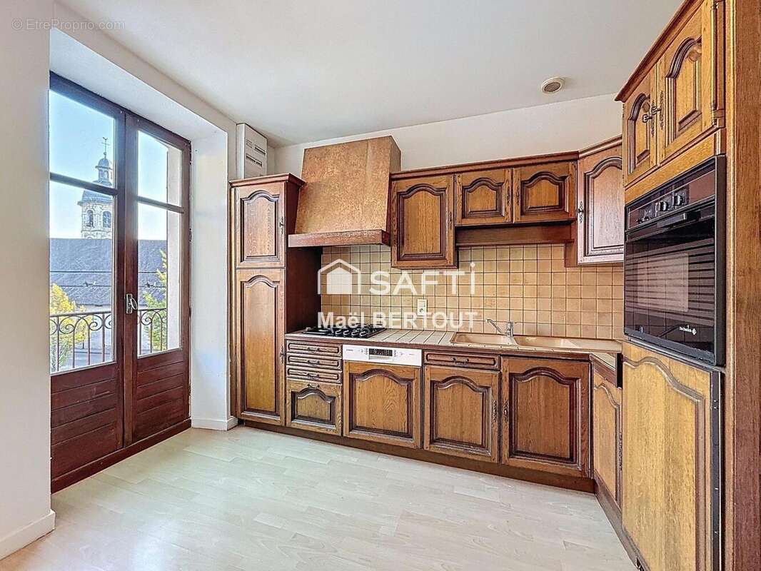 Photo 2 - Appartement à LE PONT-DE-BEAUVOISIN