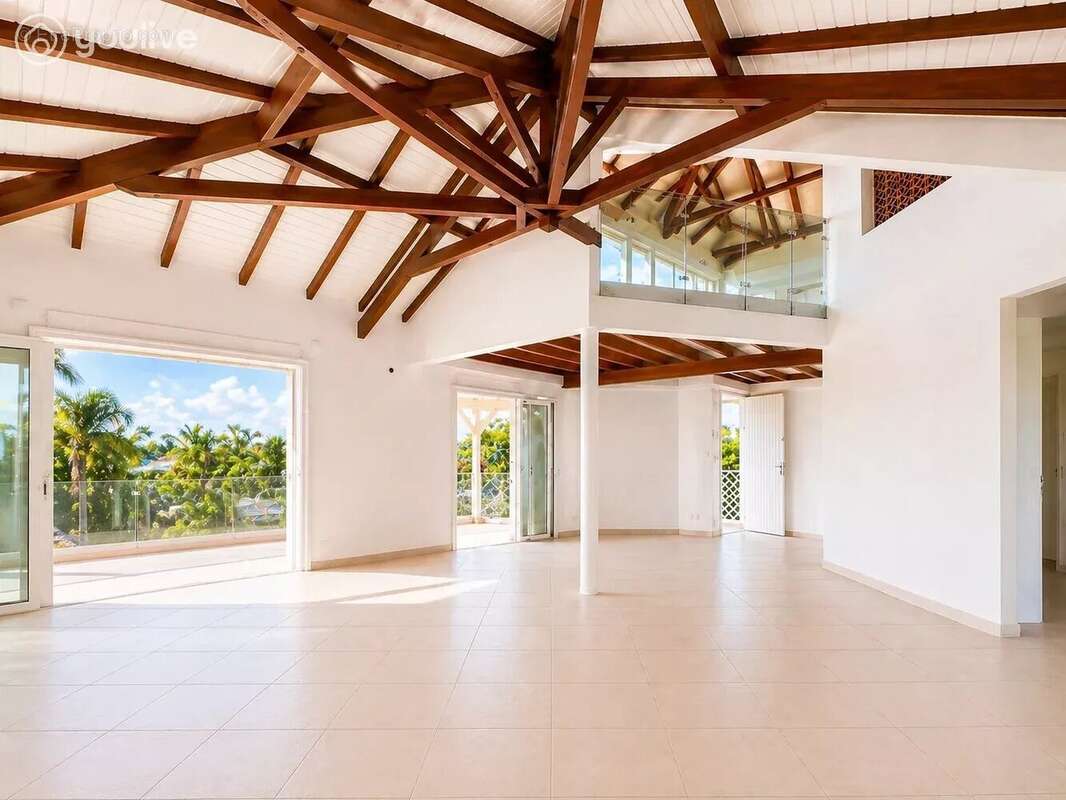 Maison à BAIE-MAHAULT
