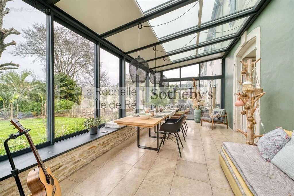 Maison à AIGREFEUILLE-D&#039;AUNIS