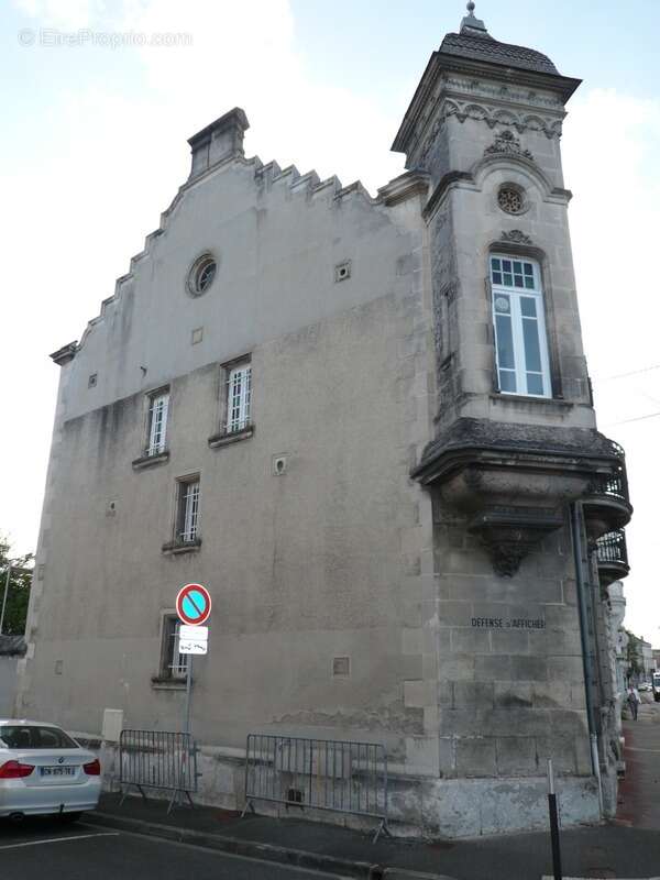  A Vendre Maison BOURGEOISE COGNAC Proche Centre Ville  - photo 6