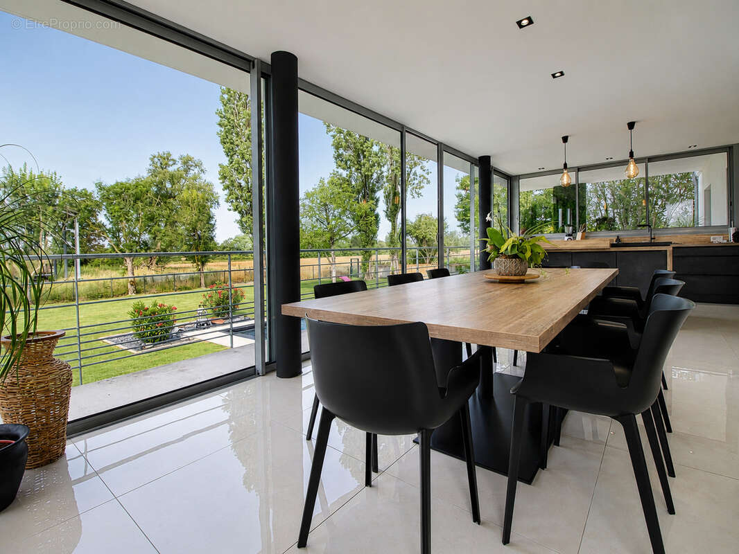 Maison 290 m² à Saujon  - photo 7