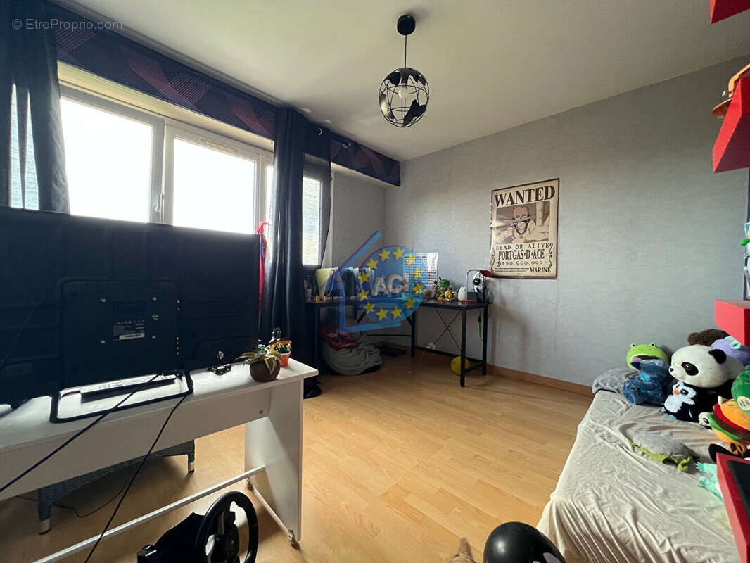 Appartement à MANTES-LA-VILLE