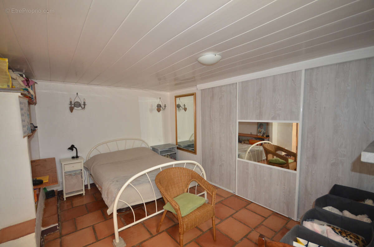 Maison à AUPS