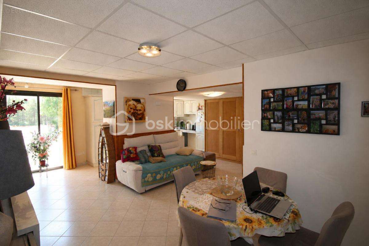 Ensemble immobilier avec 4 logements, vue panoramique  - photo 3