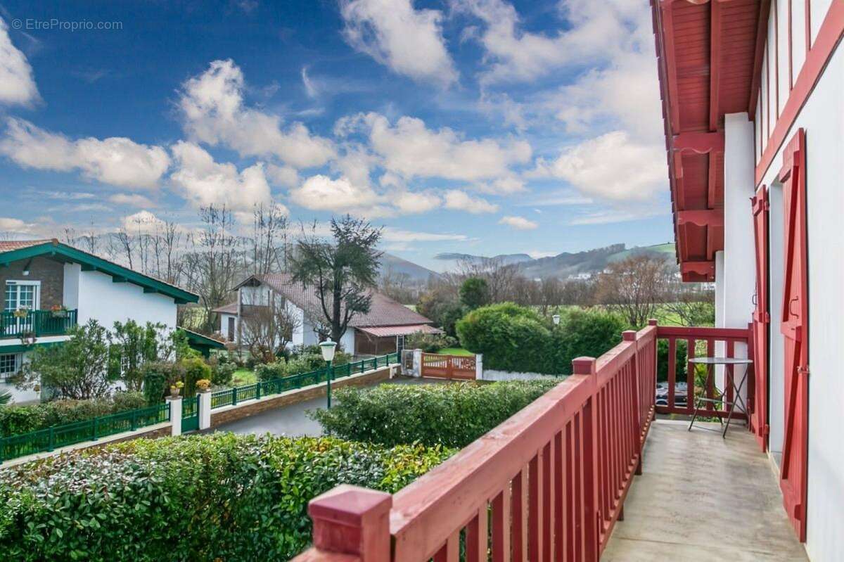 Maison à SAINT-PEE-SUR-NIVELLE