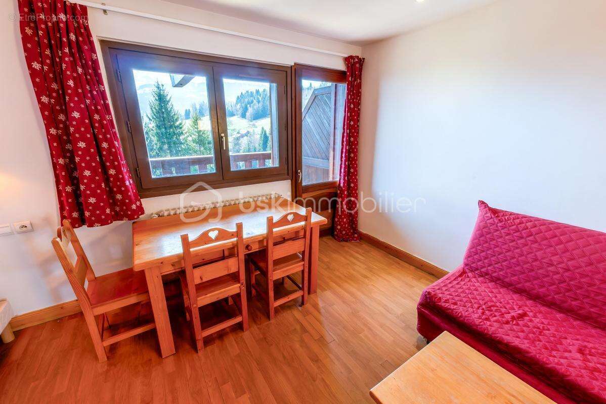 Appartement à COMBLOUX