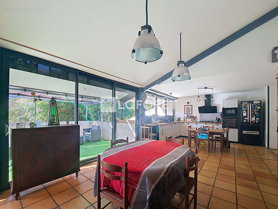 Maison à VILLEMUR-SUR-TARN