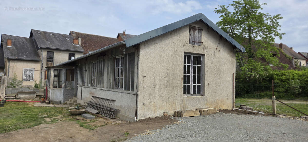 Maison à LUBERSAC