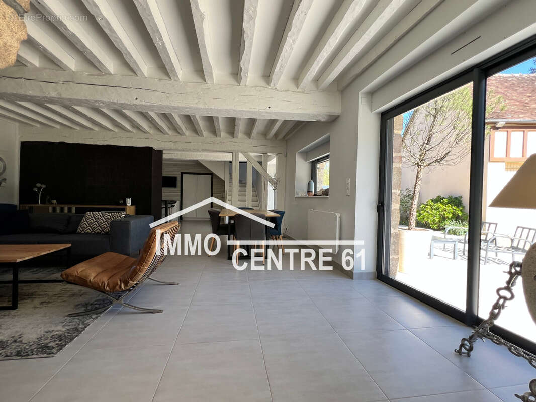 Maison à LA FERTE-MACE