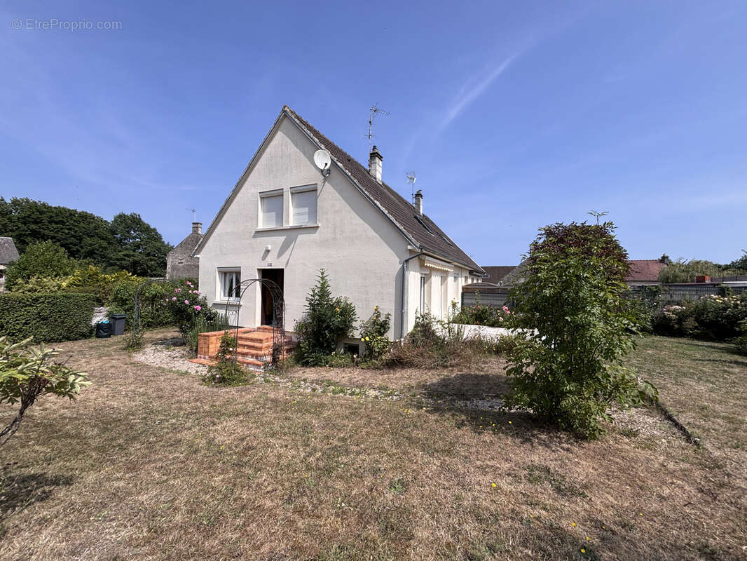 Maison familiale quartier calme - photo 16