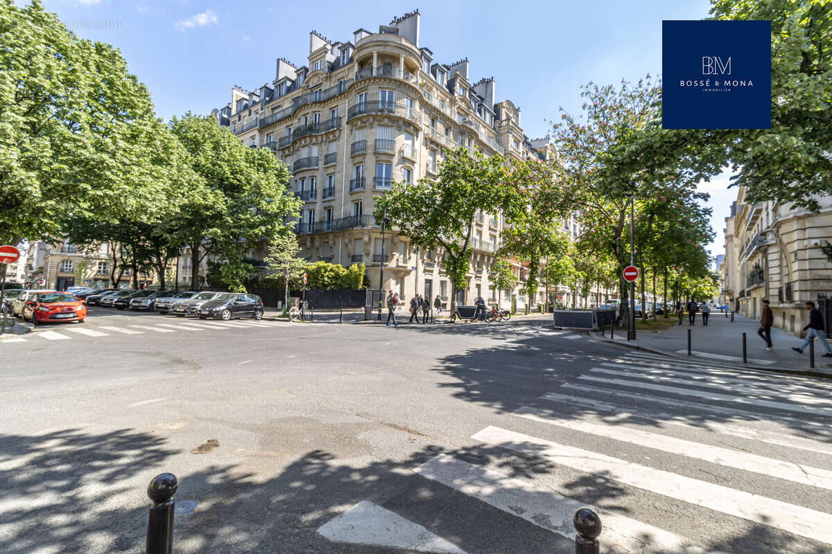 Appartement à PARIS-7E