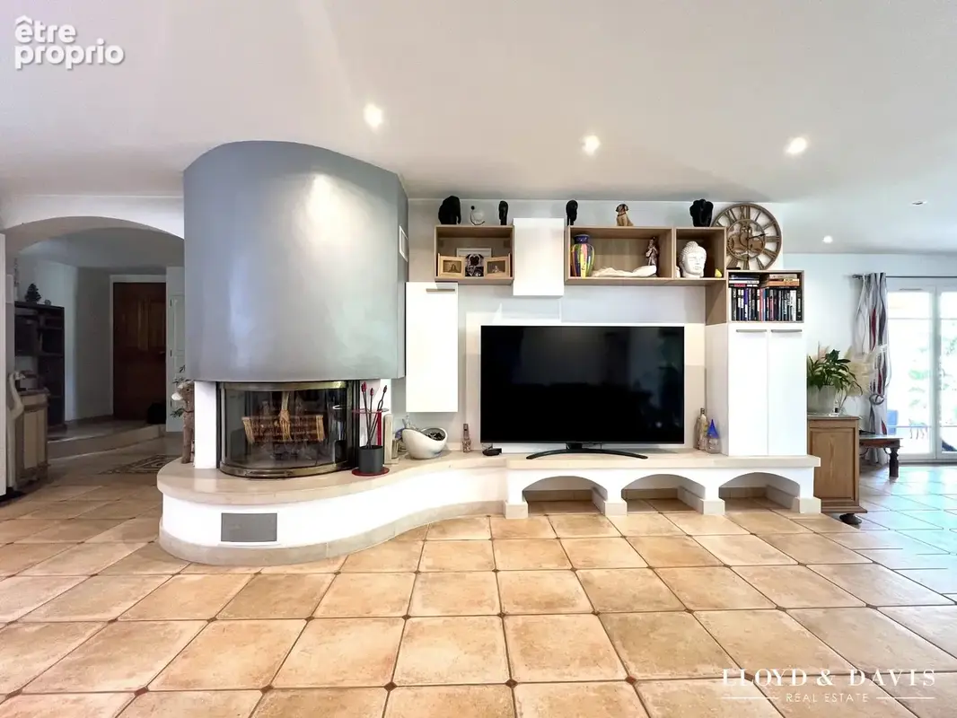 Maison 5 pièces 204 m² à vendre à Fayence (83440) - photo 7