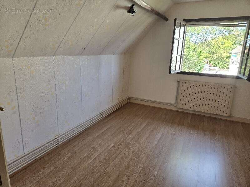 Maison 130 m² à Verneuil-Sur-Avre  - photo 7