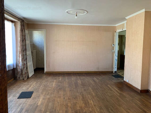 Maison à NOYAL-PONTIVY