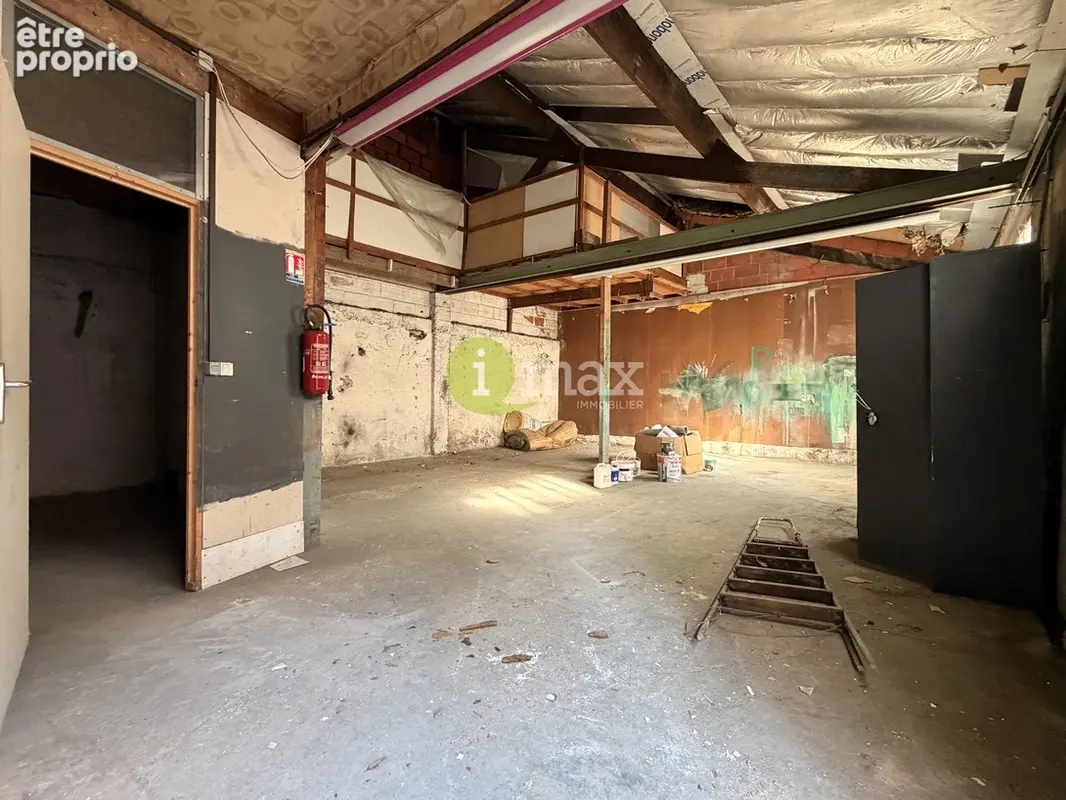 Local d'activité - mairie de saint ouen - 345 000 fai - photo 3