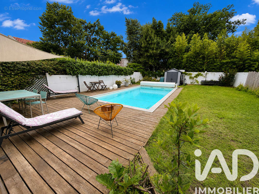 Photo 2 - Maison à MERIGNAC