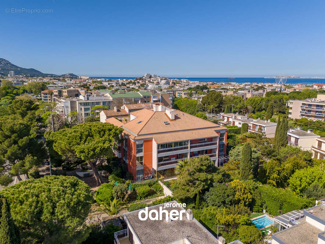 Appartement à MARSEILLE-8E