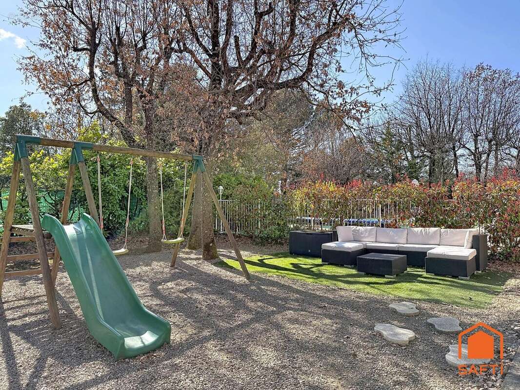 Photo 4 - Maison à REGUSSE