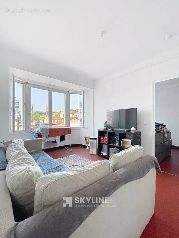 Appartement à MARSEILLE-14E