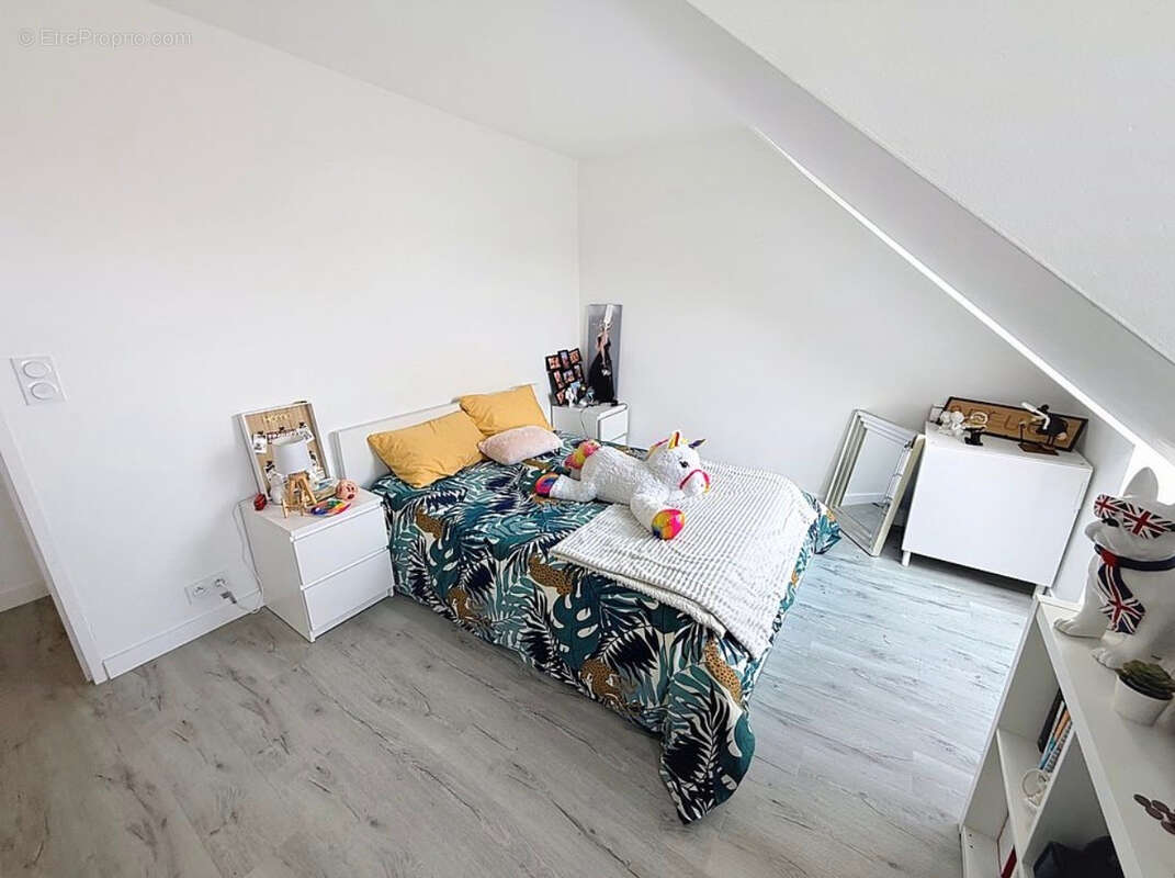 Maison à LE RELECQ-KERHUON