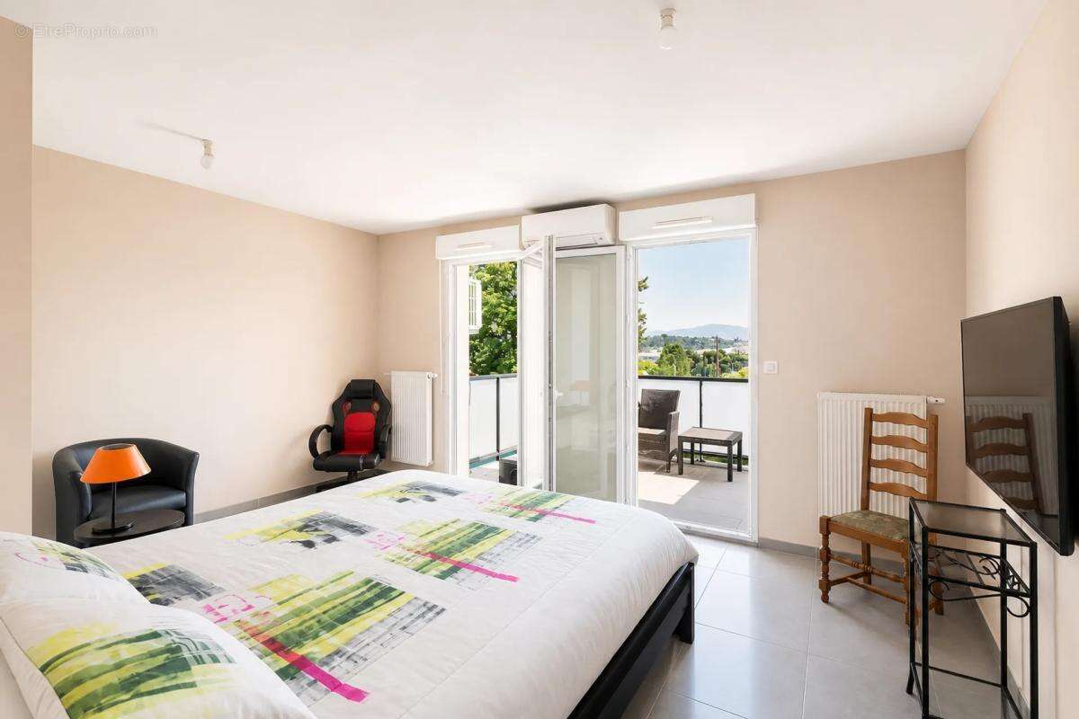 Maison 4 pièces moderne style contemporaine de 82 m² à Marseille - photo 9