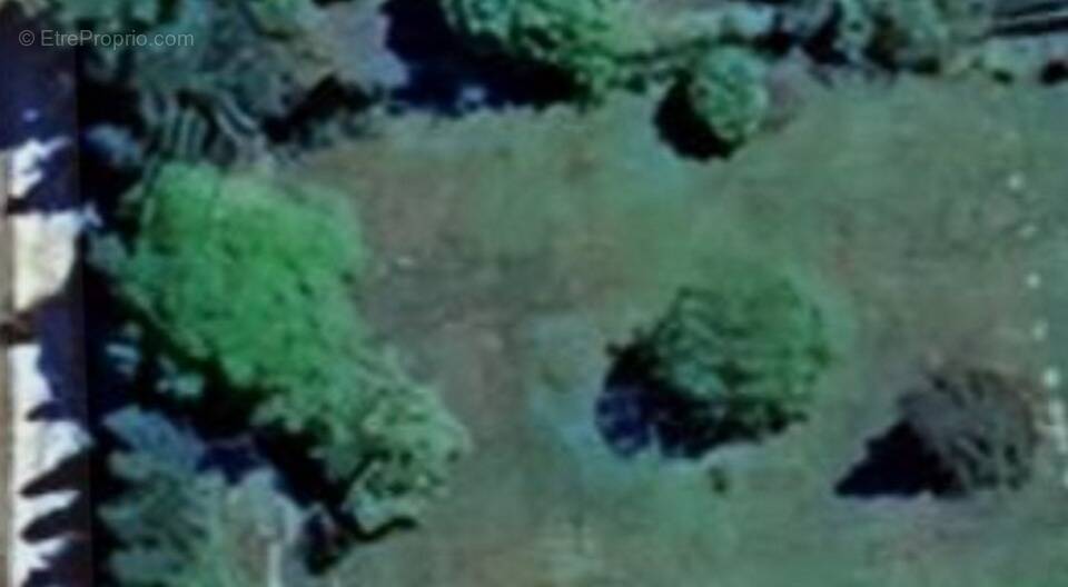 Terrain à MAZIERES-DE-TOURAINE