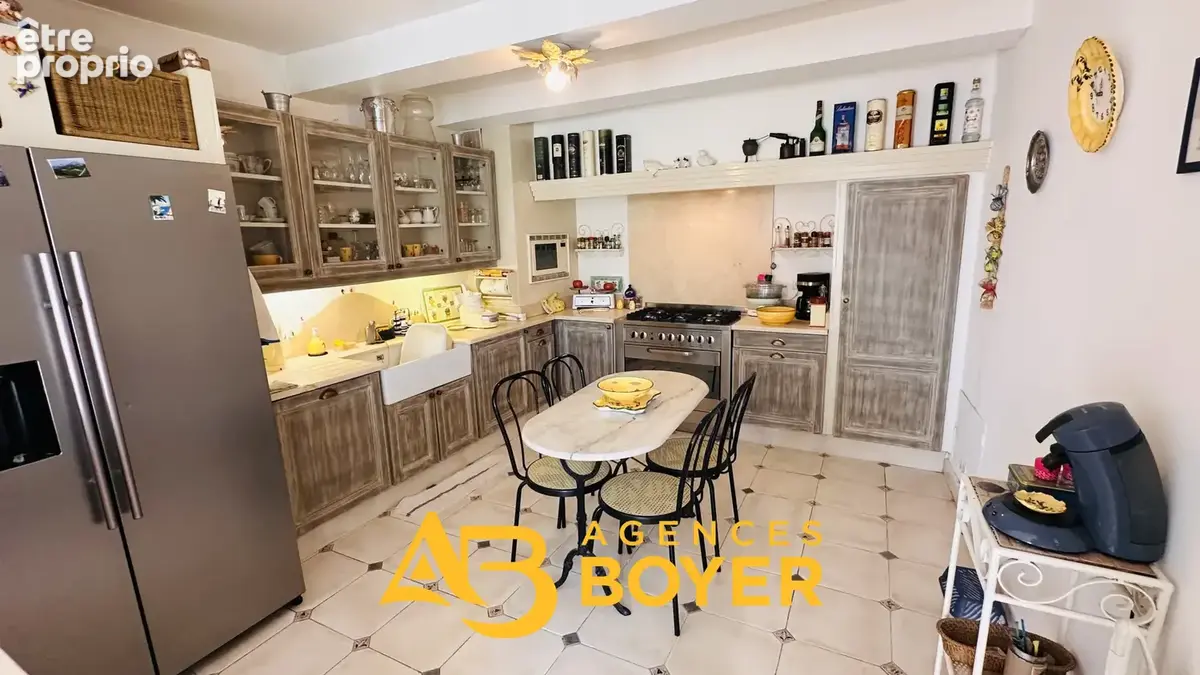 EXCLUSIVITE  BANDOL - GRAND T3 Terrasse de 50m2 Vue mer et Garage - photo 5