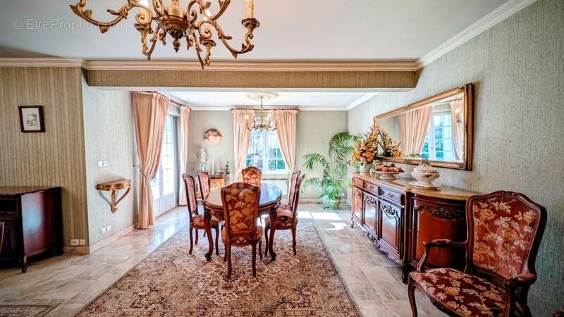 Maison à PLOUDANIEL