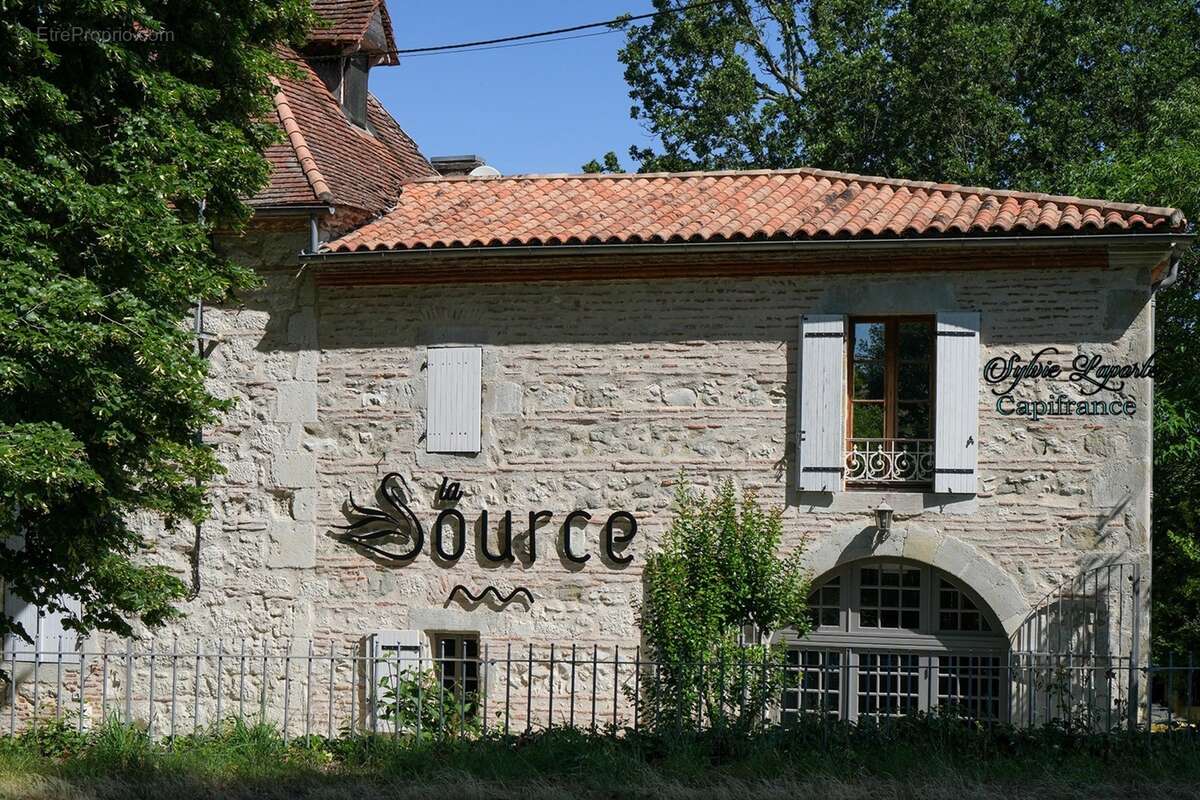 Propriete à vendre 14 pièces SAINTE LIVRADE SUR LOT (47)Sainte-Livrade-sur-Lot – Propriété de caractère à projets multiples en b - photo 22
