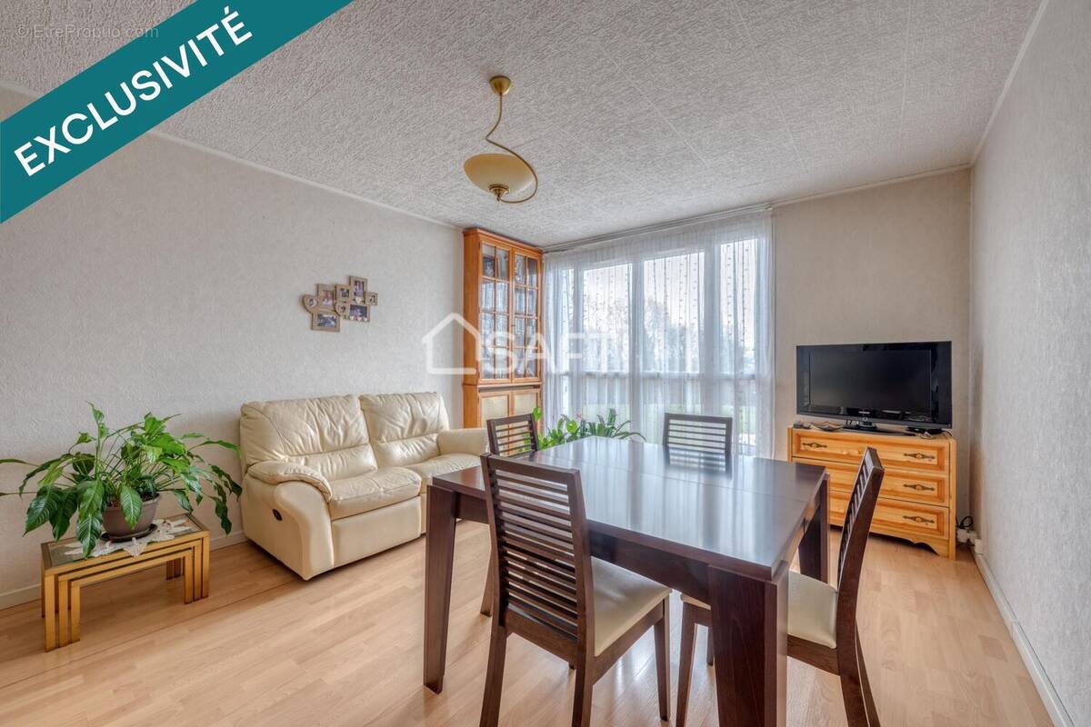 Photo 1 - Appartement à NEUILLY-PLAISANCE