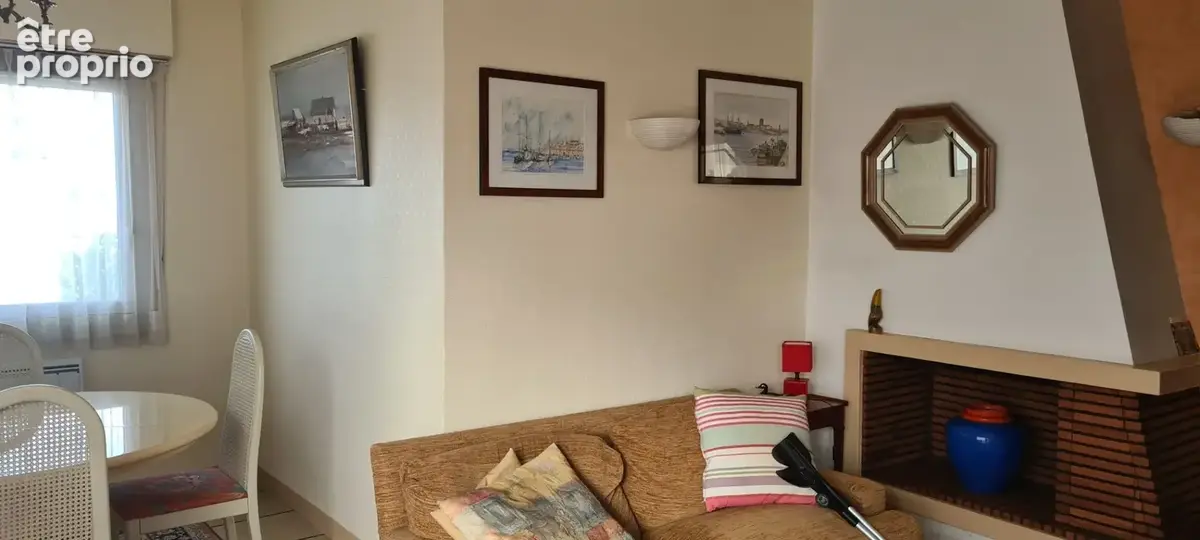 Dpt Charente Maritime (17), à vendre ROYAN appartement T3 avec garage, 100 m de la plage - photo 9