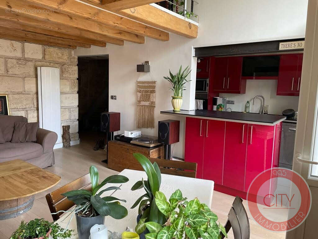 DEPUIS L ETAGE  - Appartement à BORDEAUX