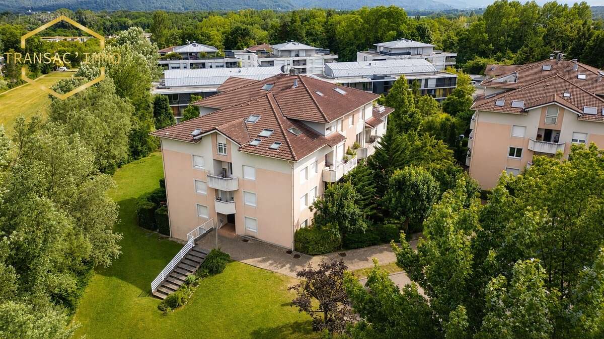 n°2 - Appartement à MEYLAN