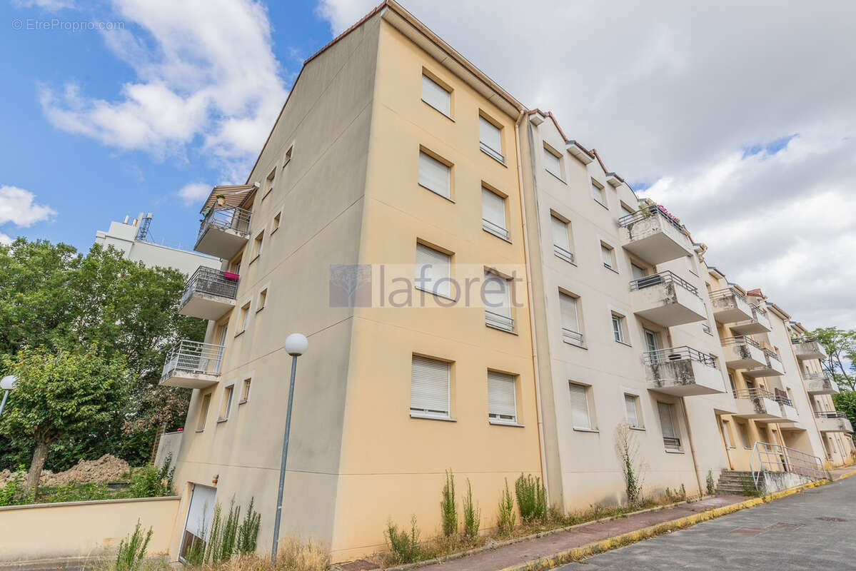 Appartement Longjumeau 2 pièce(s) 45 m2 - photo 11
