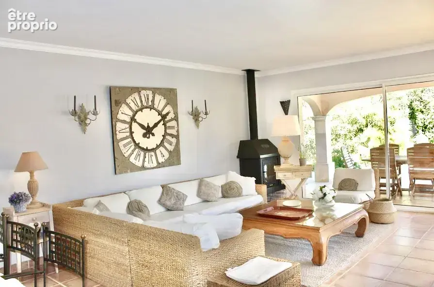 Propriété de charme • esprit provençal • piscine - photo 2