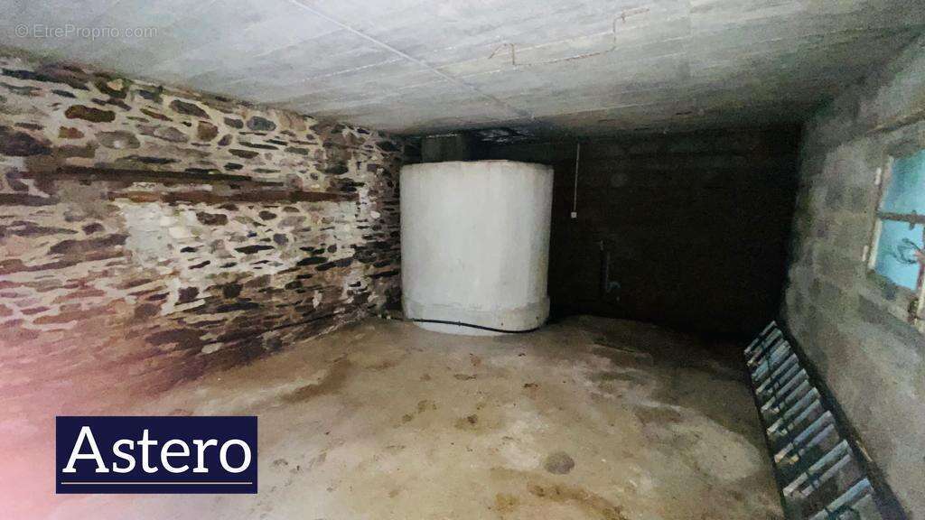 Maison à MUR-DE-BRETAGNE