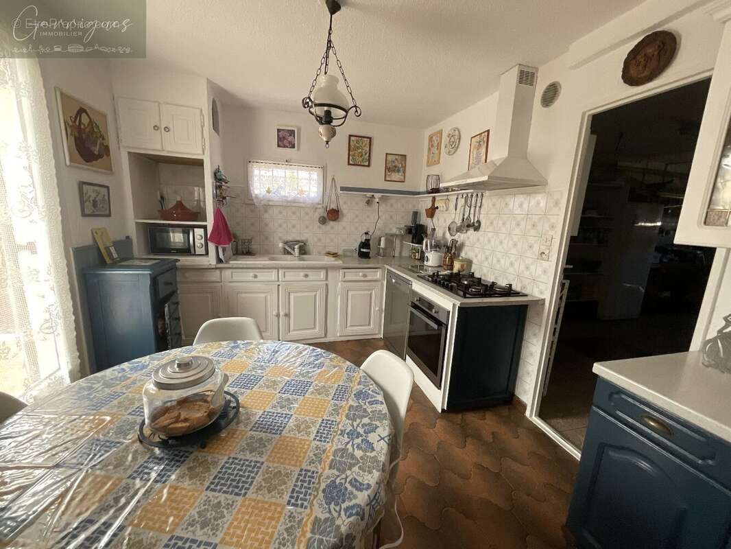 Maison à MILHAUD