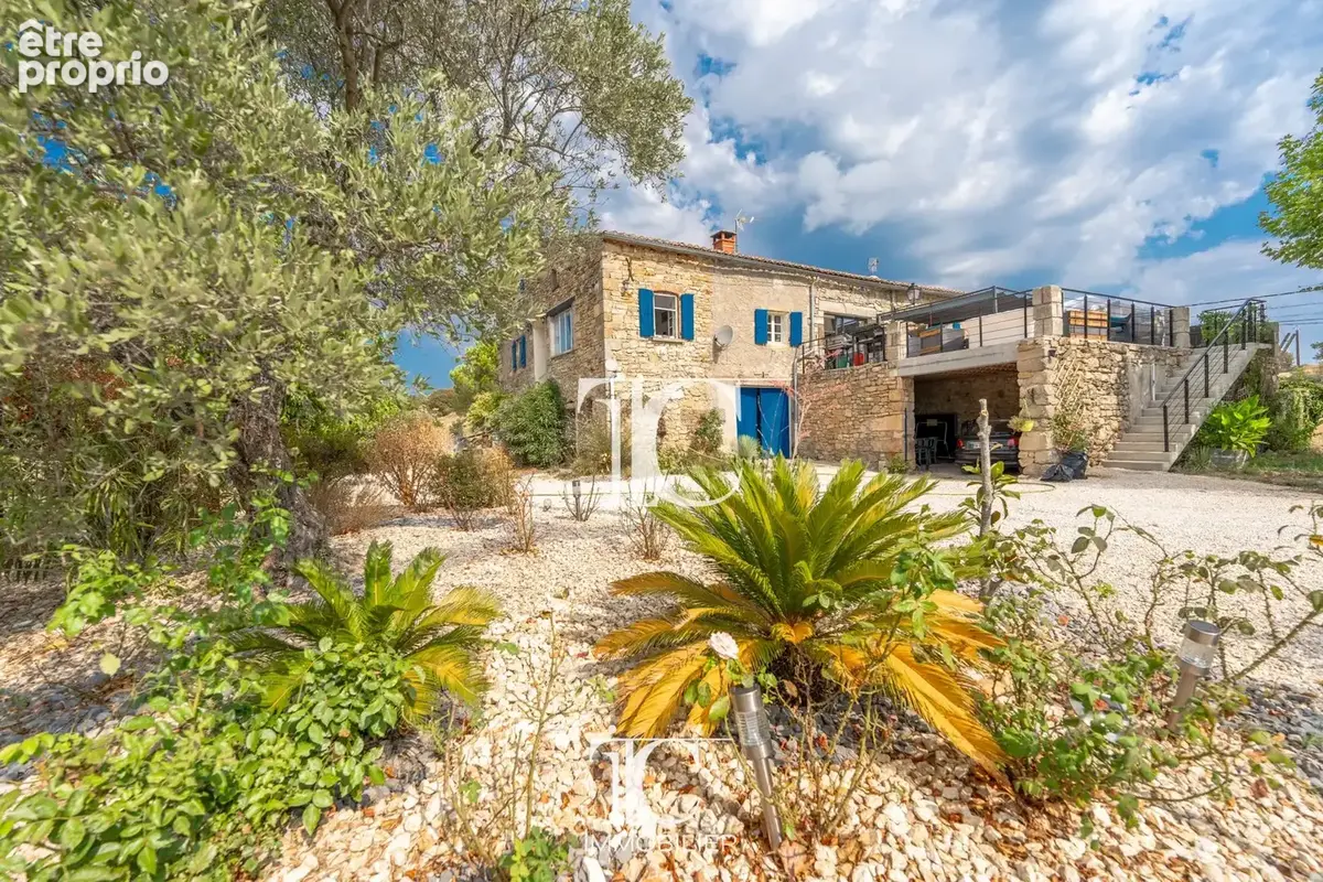 Photo Maison à Vagnas au prix de 499 000€