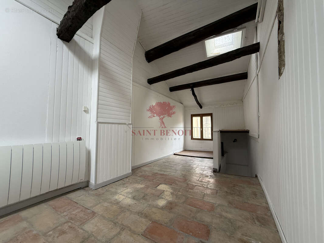 Maison à MONTAGNAC