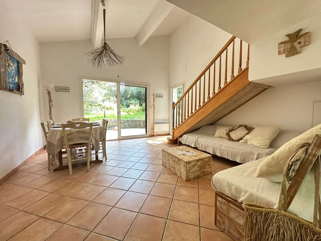 Maison Presqu'île de Giens - Village et plage à pied - photo 3