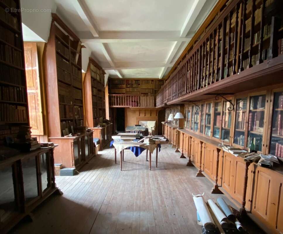 Maison à MIRANDE