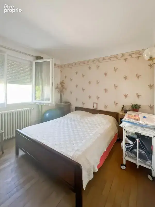 Maison lumineuse avec grand sous-sol, jardin arboré et verger - photo 20