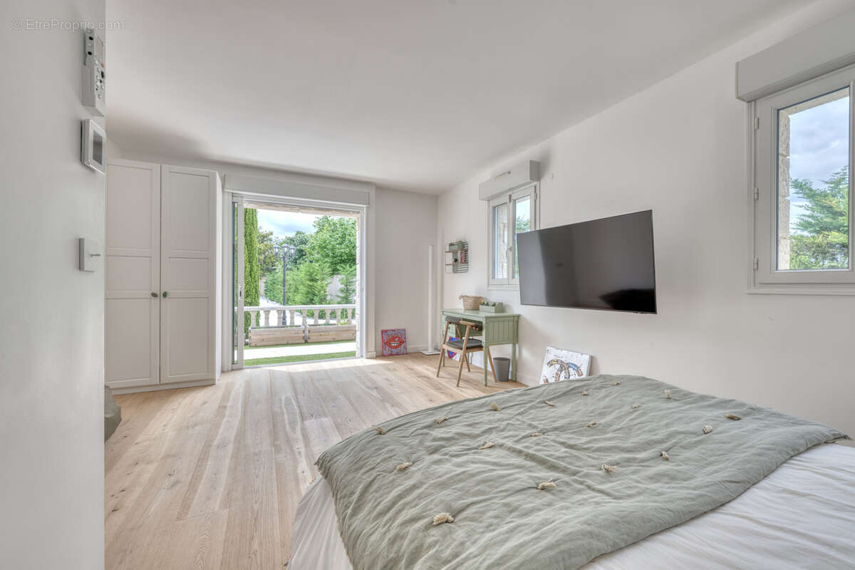 Maison à TILLAY-LE-PENEUX