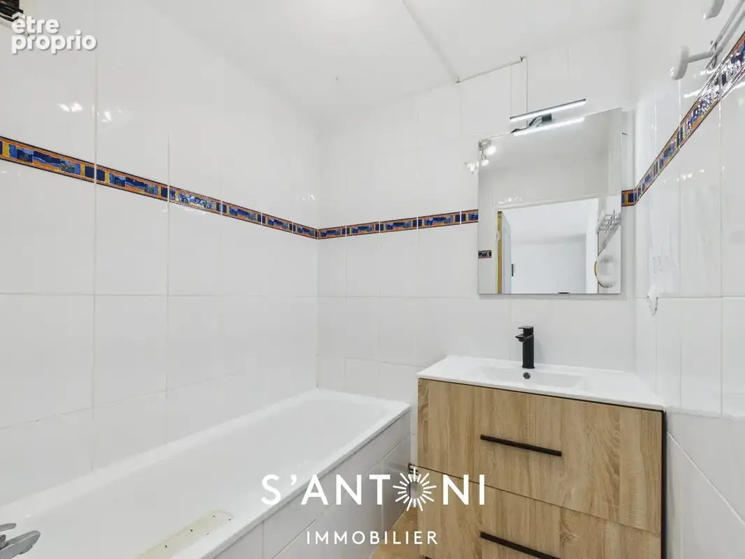 Agde- appartement en rez-de-chaussée avec extérieur - photo 12