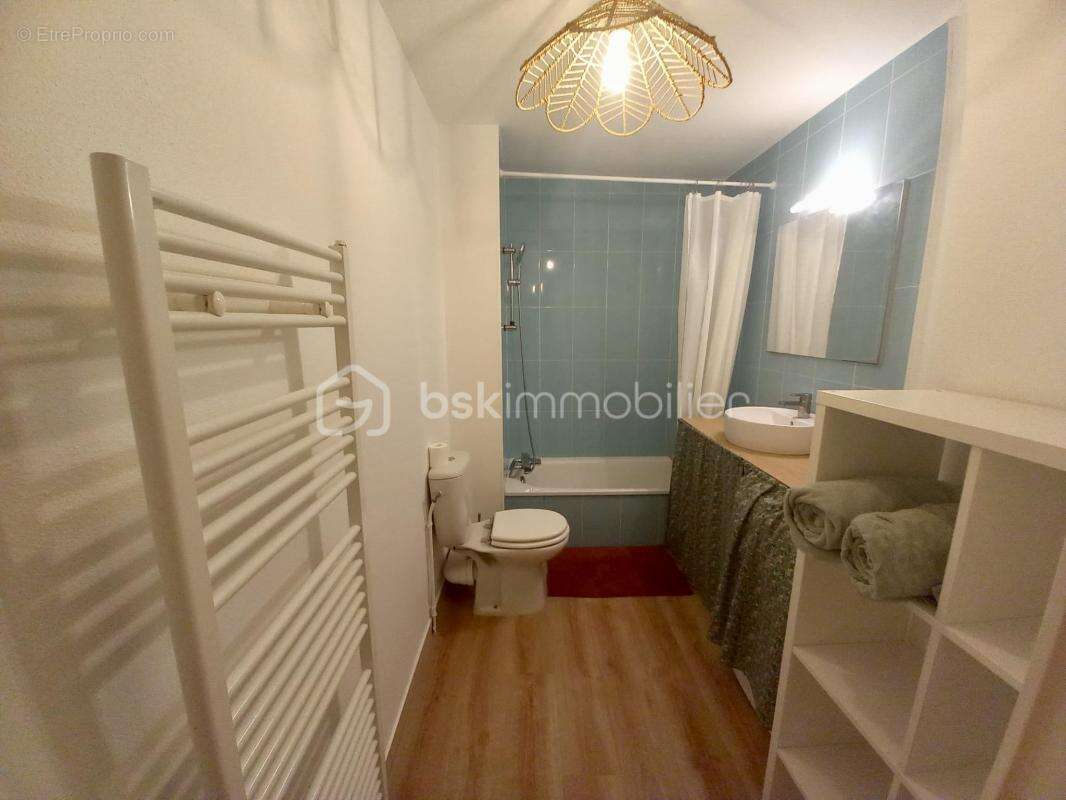 Appartement T1 bis de 38 m2 avec parking - photo 4