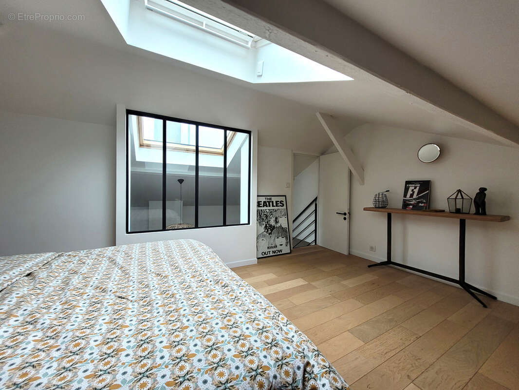Appartement à SAINT-MAUR-DES-FOSSES