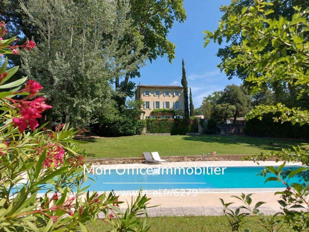 Référence : 6279-NGU. - Bastide XIX éme avec 2 maisons d'amis - photo 3